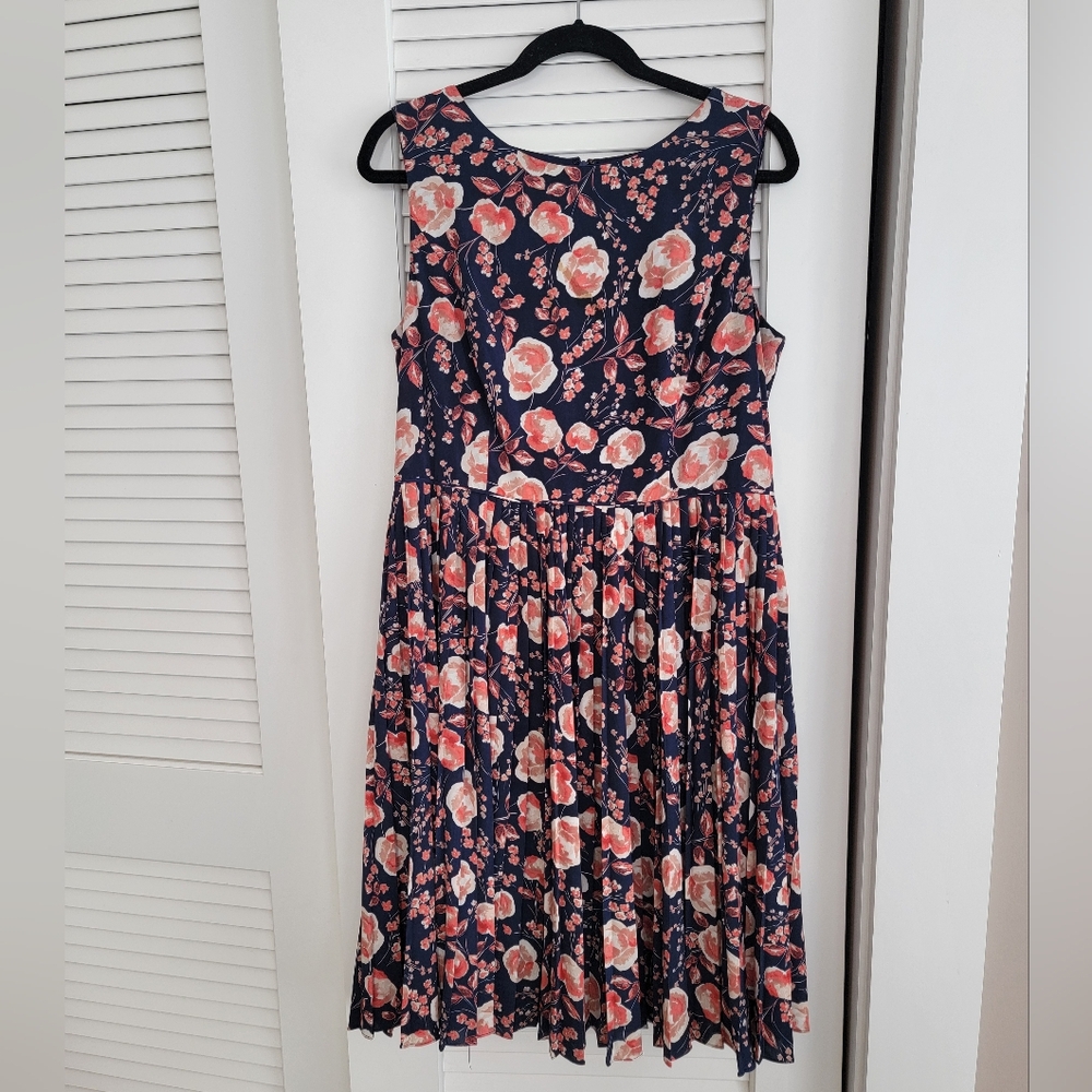 Adrianna Papell pleated skirt dress size 14